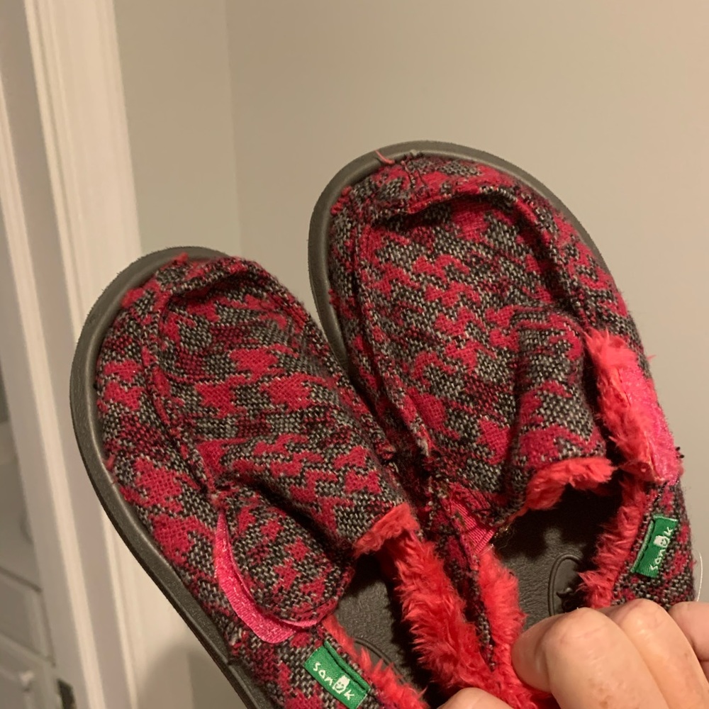 Sanuk Sandals
